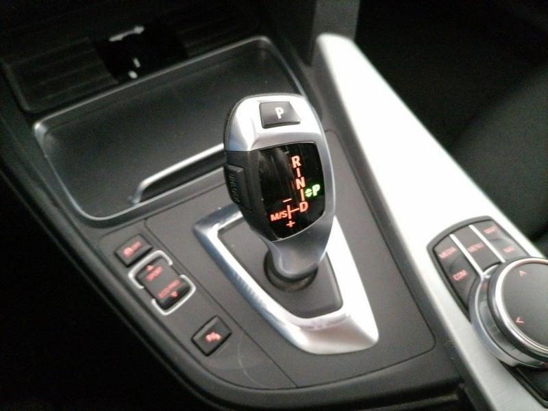 BMW Serie 3 320d Touring xdrive Sport auto