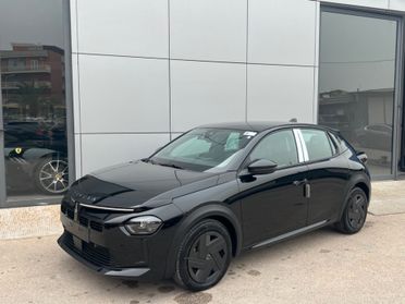 Lancia Ypsilon 1.2 mhev e-dct possibilità noleggio no scoring