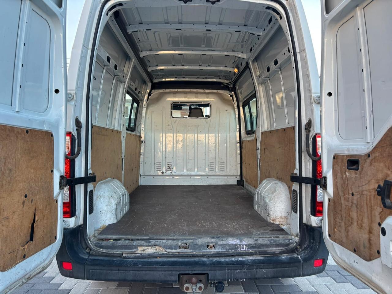 Opel Movano 2.3 Diesel 145 CV