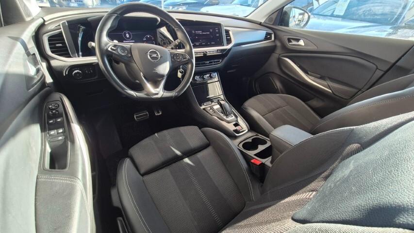 Opel Grandland 1.5 diesel Ecotec aut. Business Elegance - 2023