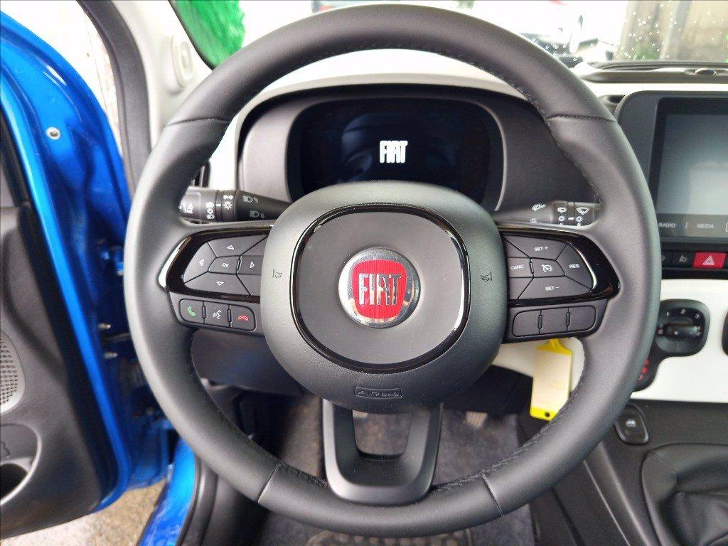 FIAT Pandina Cross 1.0 firefly hybrid s&s 70cv del 2025