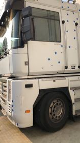 Renault Trucks MAGNUM 460 CAMION FRIGO