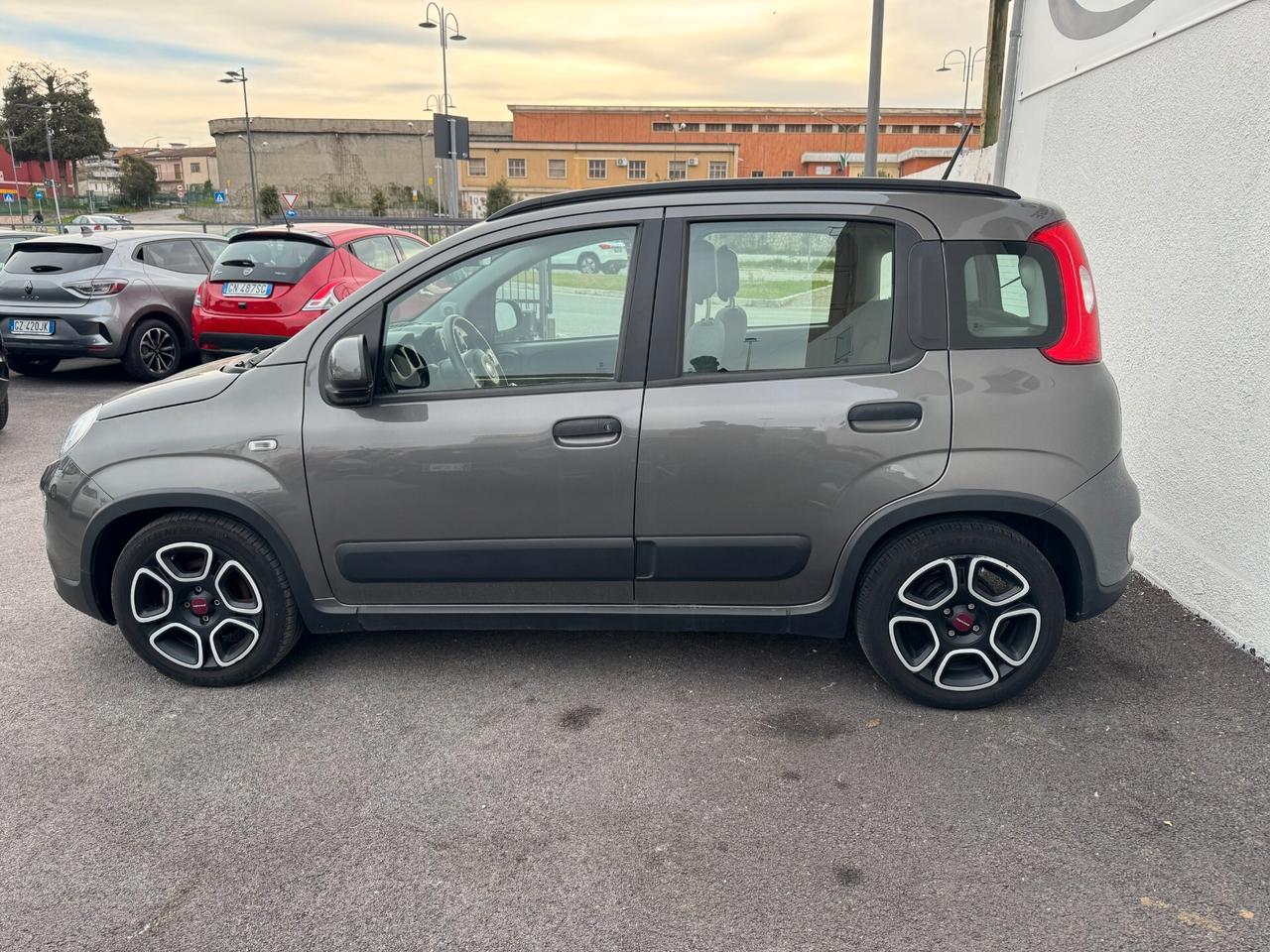 Fiat Panda 1.0 FireFly S&S Hybrid Sport