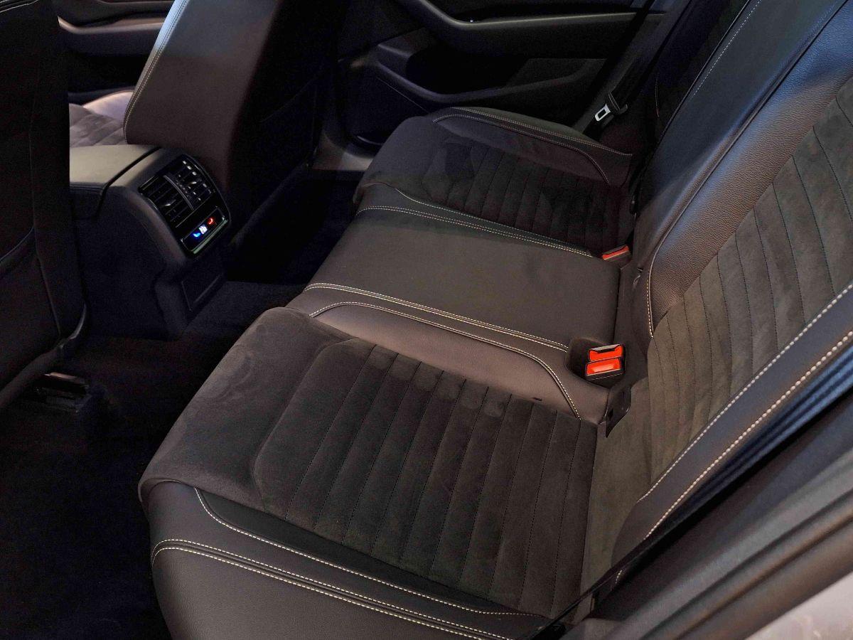 VOLKSWAGEN Passat Variant EVO 2.0 TDI DSG Executive -VIRTUAL RETROCAM SED.RISC. GAR.24M