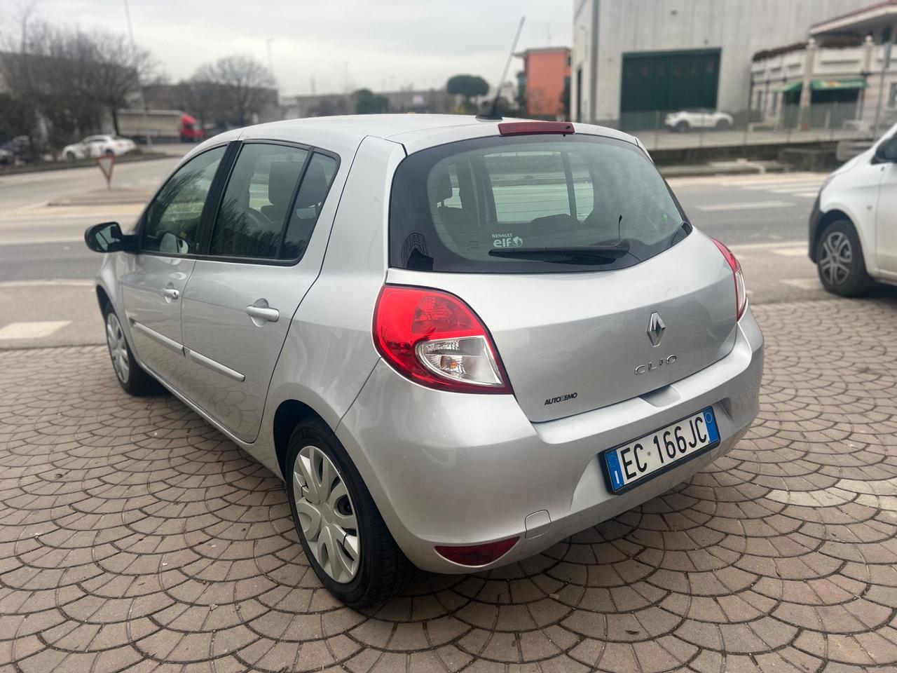 Renault Clio 1.2 16V 5 porte GPL Dynamique