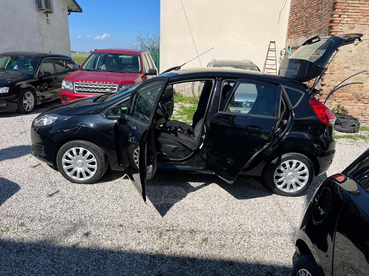 Ford Fiesta 1.5 TDCi 75CV 5 porte Titanium