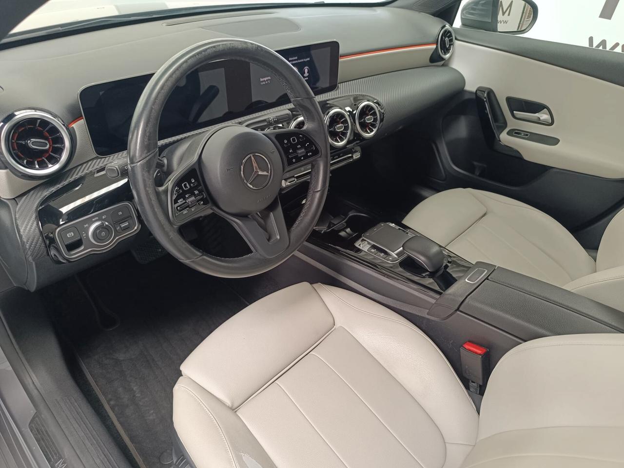 Mercedes-benz A 180 d Automatic Premium