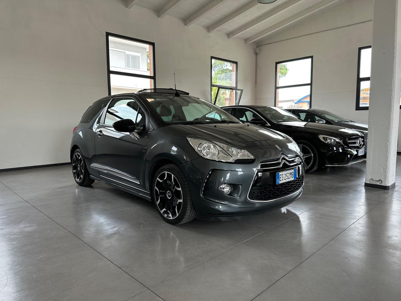 Ds DS3 DS 3 1.6 e-HDi 90 airdream L'uomo Vogue Cabrio