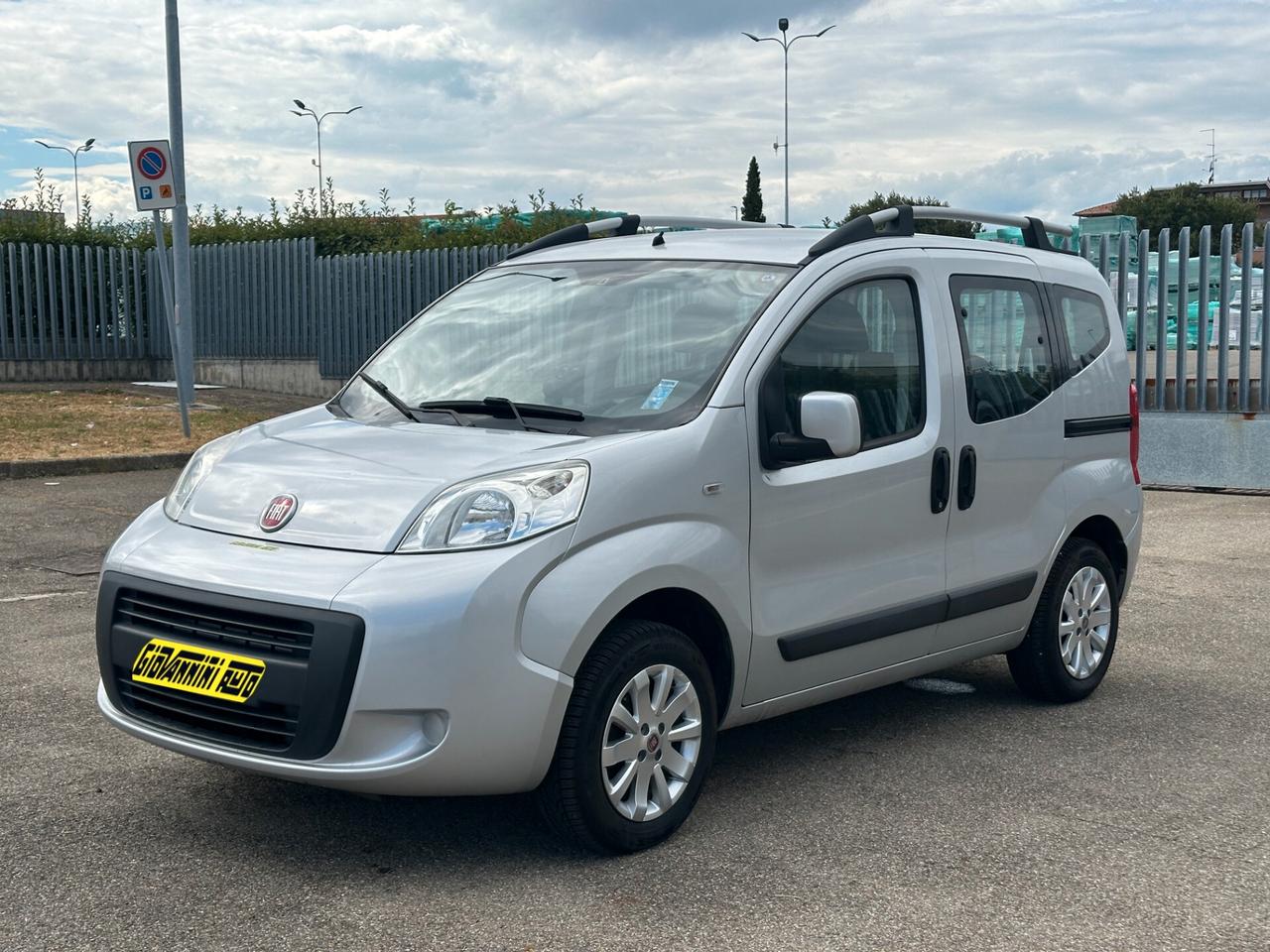 Fiat Qubo 1.4 8V 77 CV Active Natural Power