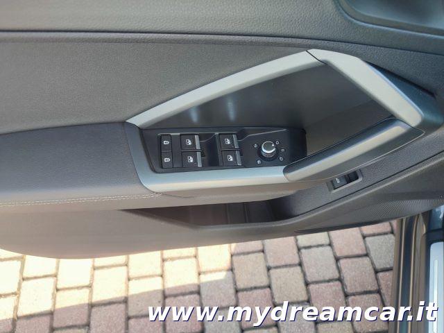 AUDI Q3 40 TDI quattro S tronic S line 200CV