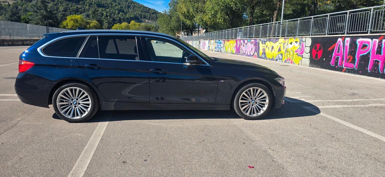 Bmw 320 320d Touring luxury autom serie 3