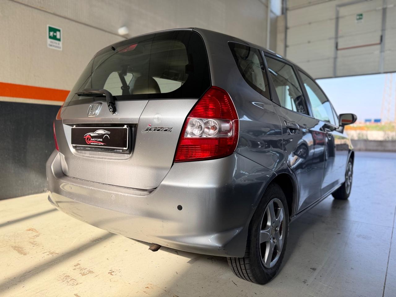 Honda Jazz 1.4 i-DSi 5p. Glam NEOPATENTATI