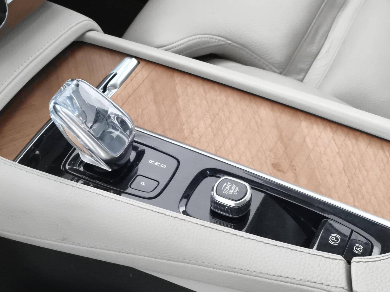 Volvo XC90 2.0 b5 Inscription awd