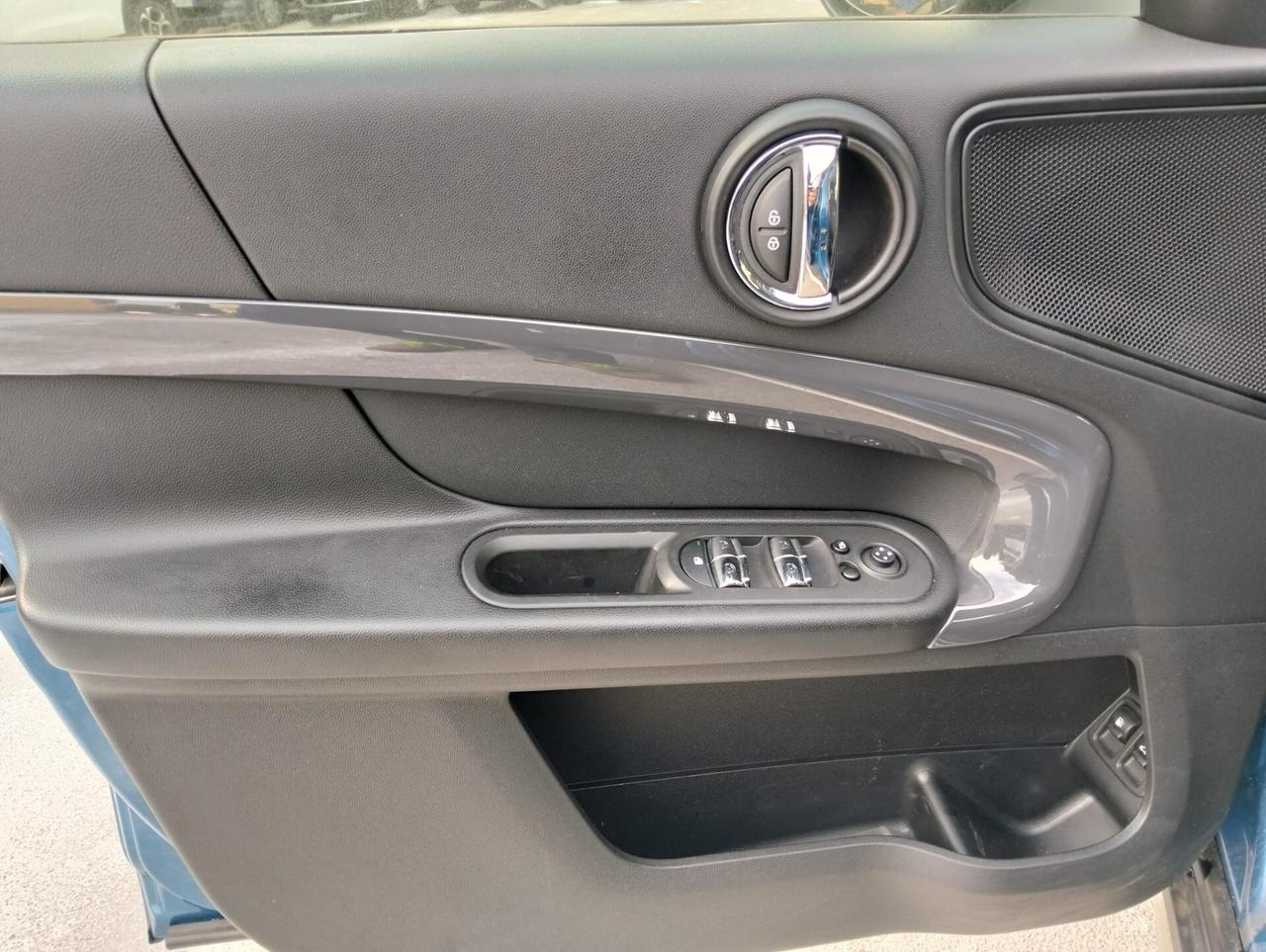 Mini Cooper Countryman 1.5 SE Hype ALL4 Automatica 2017