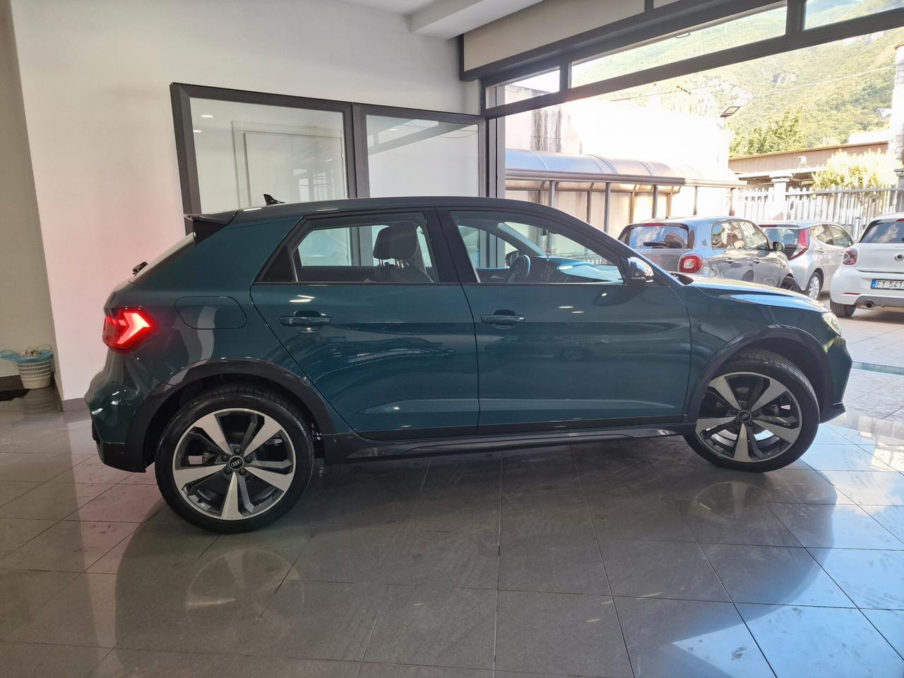 Audi A1 citycarver IDENTITY CONTRAST