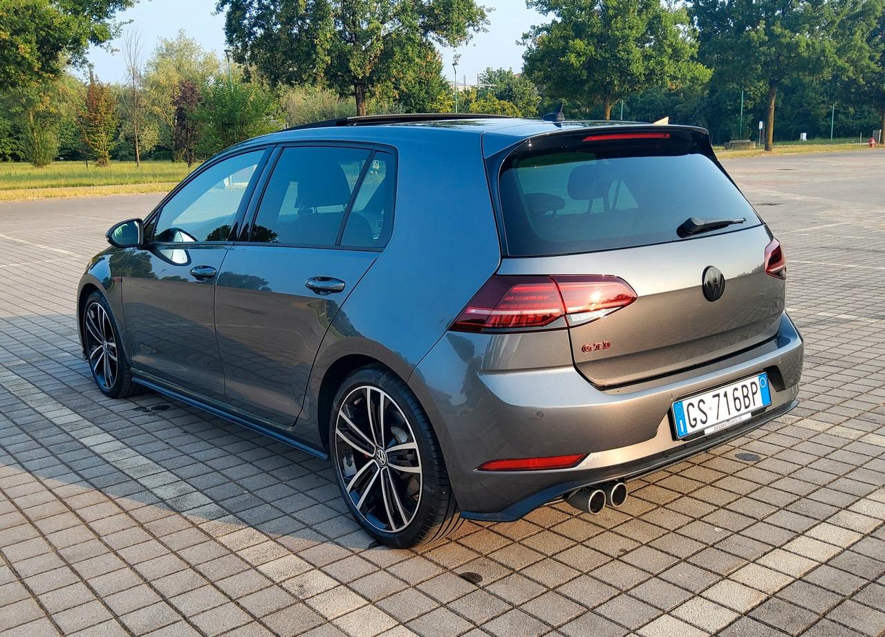 Volkswagen Golf GTD 2.0 TDI DSG 5p. BlueMotion Technology