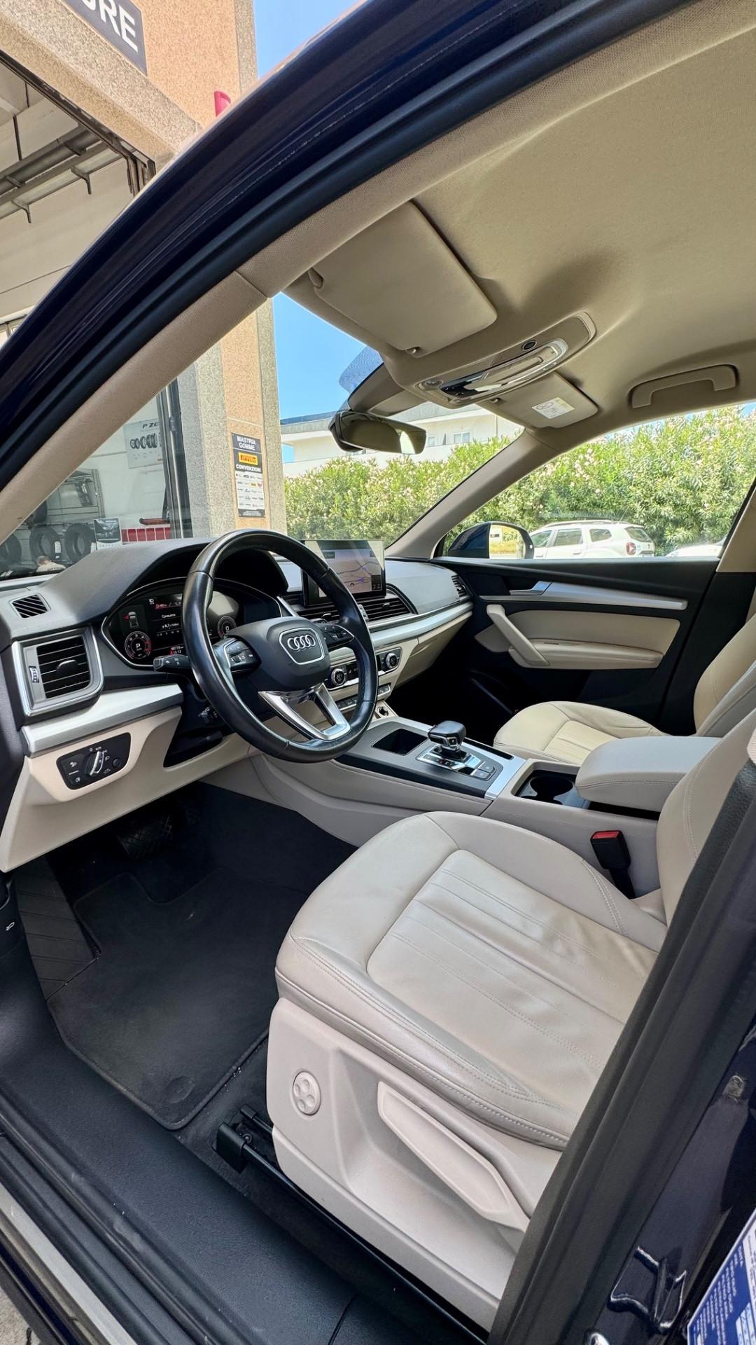Audi Q5 35 TDI S tronic Business