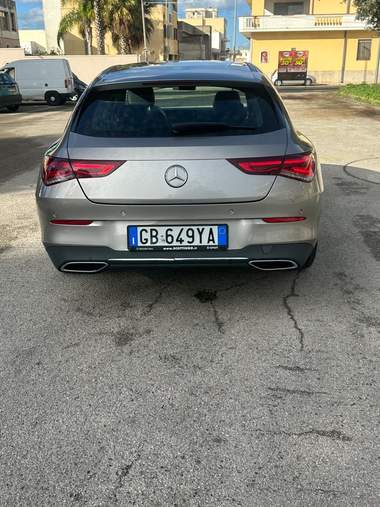 MERCEDES-BENZ CLA 200 d Automatic Shooting Brake