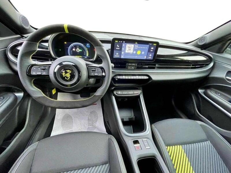 Abarth 600e 54KWH Turismo 240CV - NUOVA