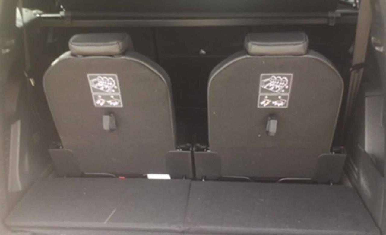 Peugeot 5008 BlueHDi 130 S&S EAT8 GT Pack7 POSTI