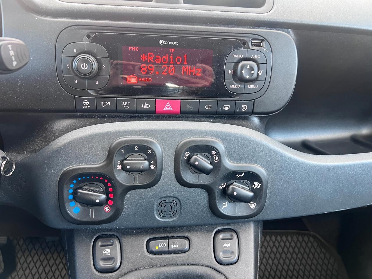 FIAT PANDA 0,9 BENZINA 85 CV 4X4 LOUNGE 5P