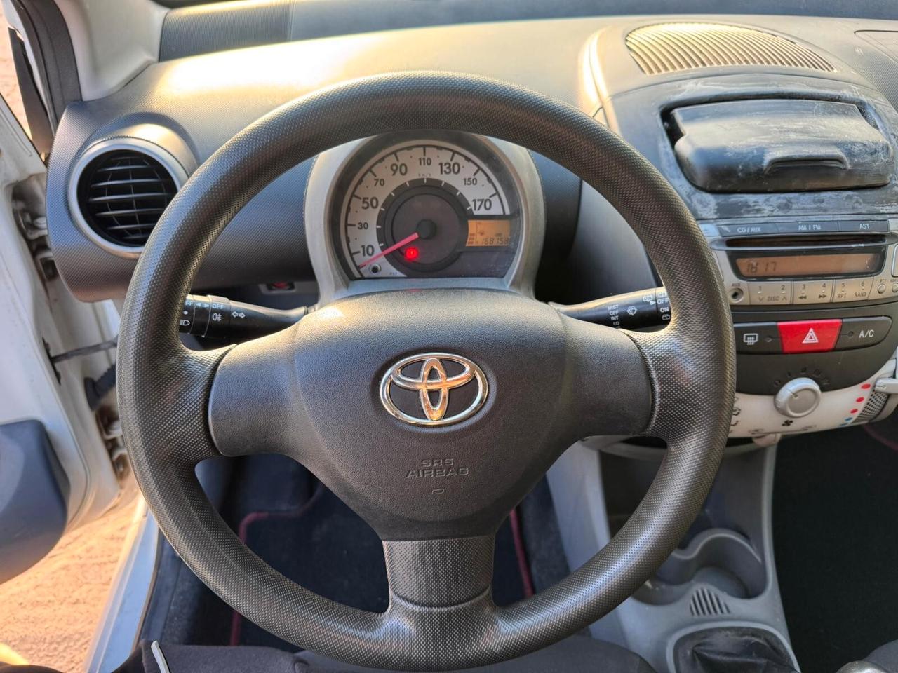 Toyota Aygo 1.0 12V VVT-i 5 porte Now Connect