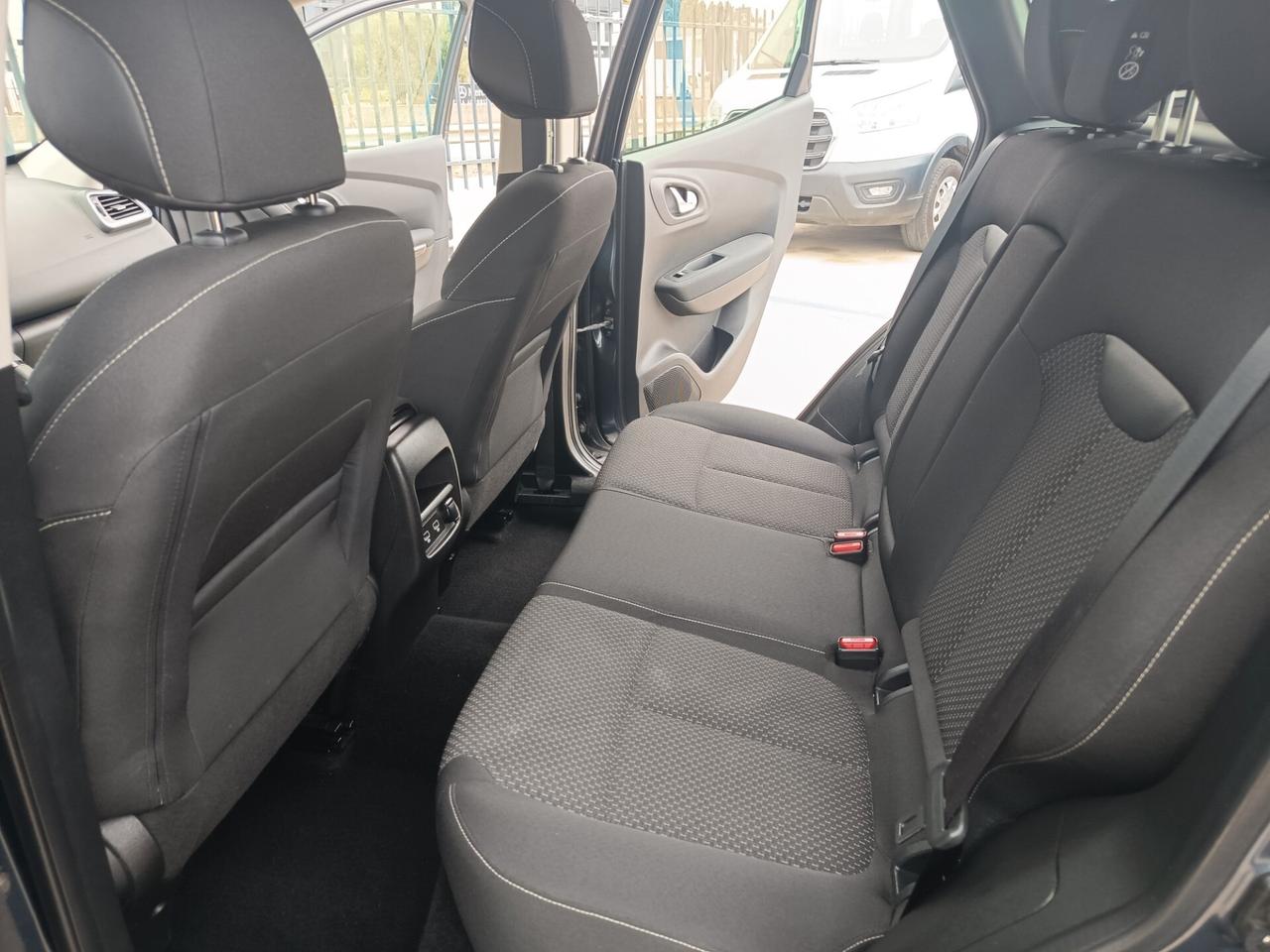 Renault Kadjar Blue dCi 8V 115CV EDC Autocarro 5 posti