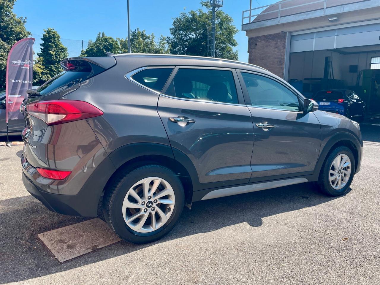 Hyundai Tucson 1.7 CRDi 115CV Top di Gamma-Tagliandi Certificati Hyundai- Unico Proprietario