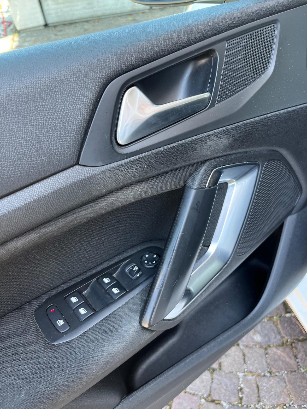 Peugeot 308 BlueHDi 120 S&S SW GT Line