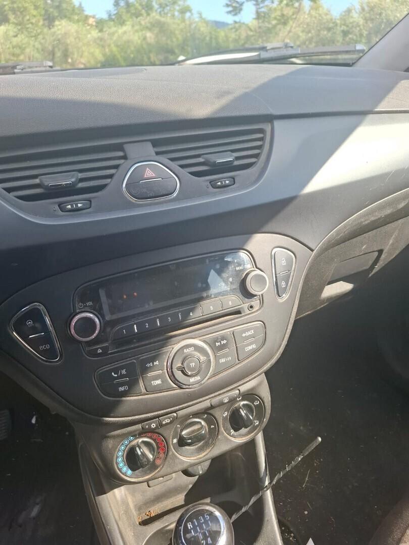OPEL CORSA E CDTI COSMO INCIDENTATA MARCIANTE
