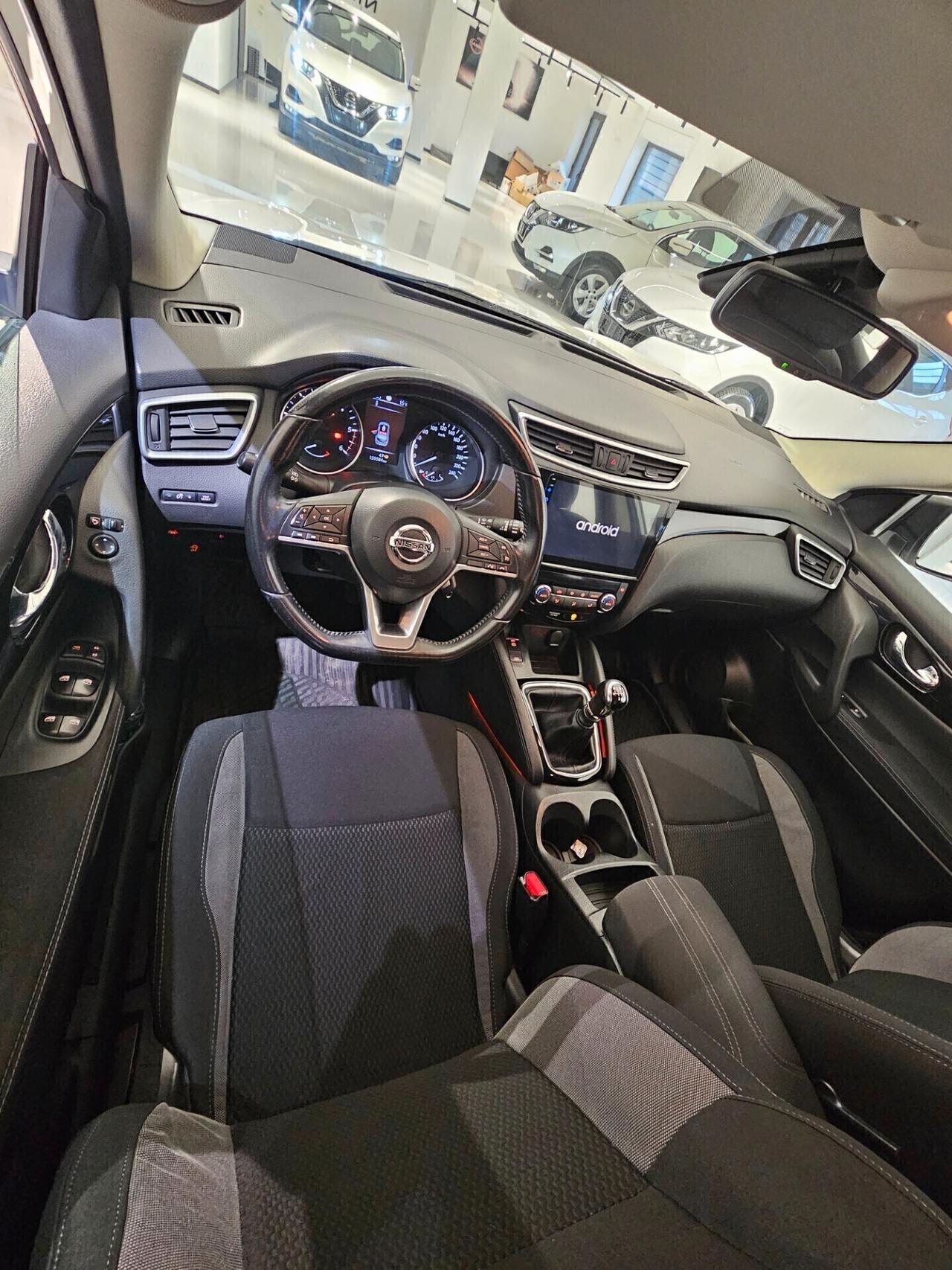 Nissan Qashqai 1.5 dCi N-Connecta