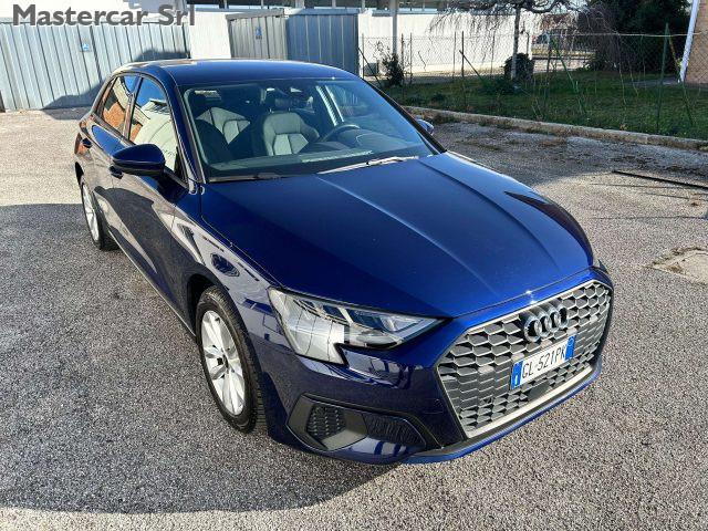 AUDI A3 Sportback 30 tfsi mhev Business s-tronic GL521PK