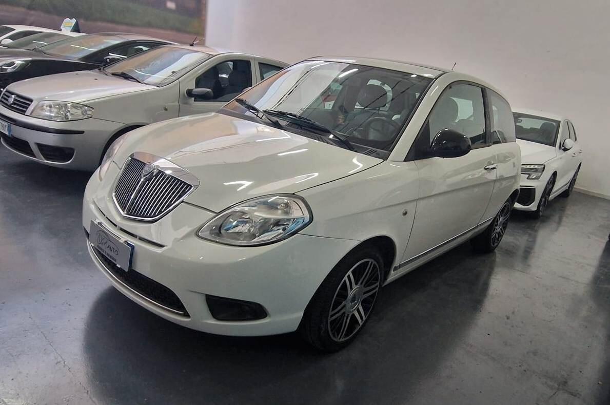 Lancia Ypsilon 1.2 69 CV Elle