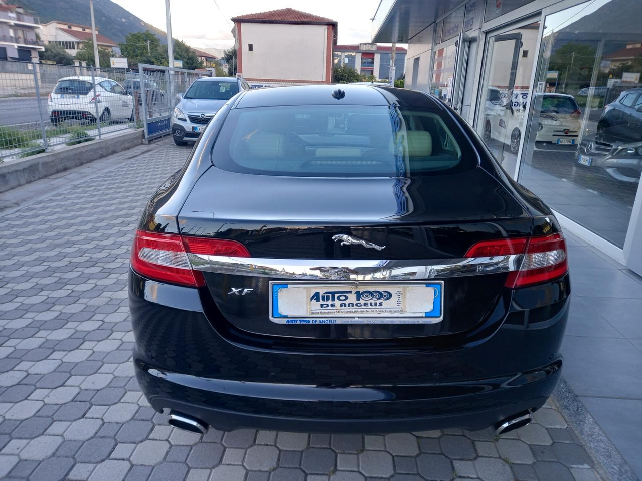 Jaguar XF 2.7D V6 207 CV PREMIUM LUXURY **UNIPROPRIETARIO**