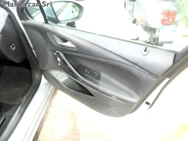 OPEL Astra Sports Tourer 1.5 cdti Business Elegance -GB502DS