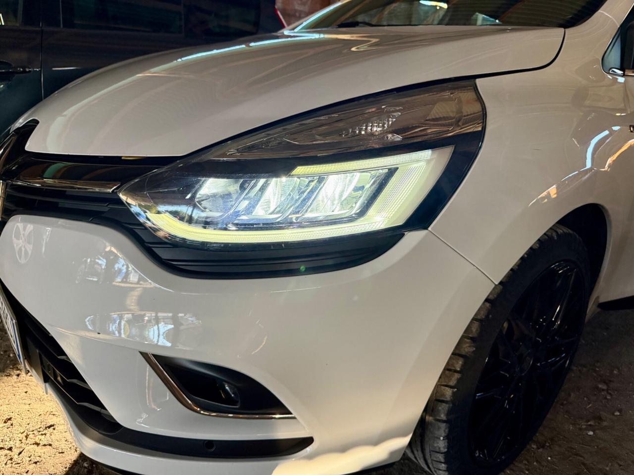 Renault Clio Benzina Euro6B Neopatentati Uniproprietà