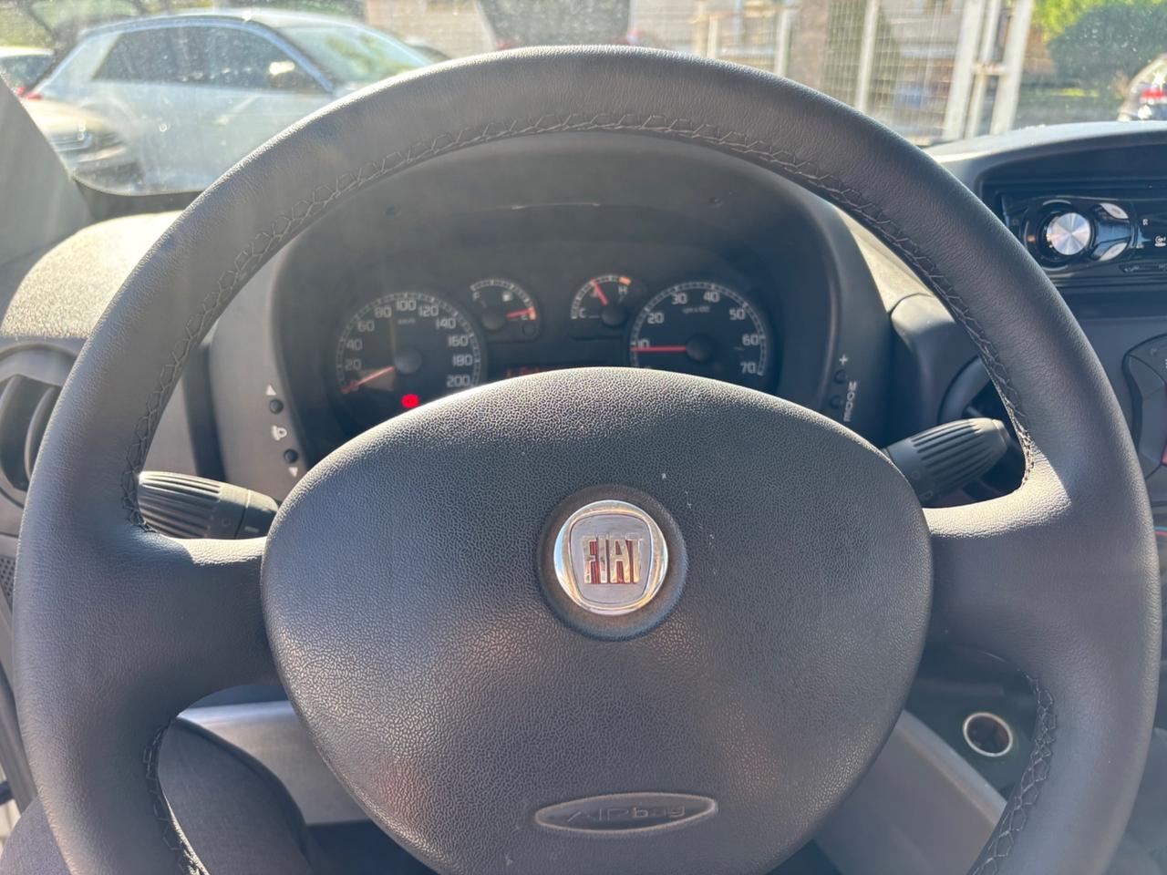 FIAT DOBLO’ 1.3MJ 85CV AUTOCARRO 5 POSTI