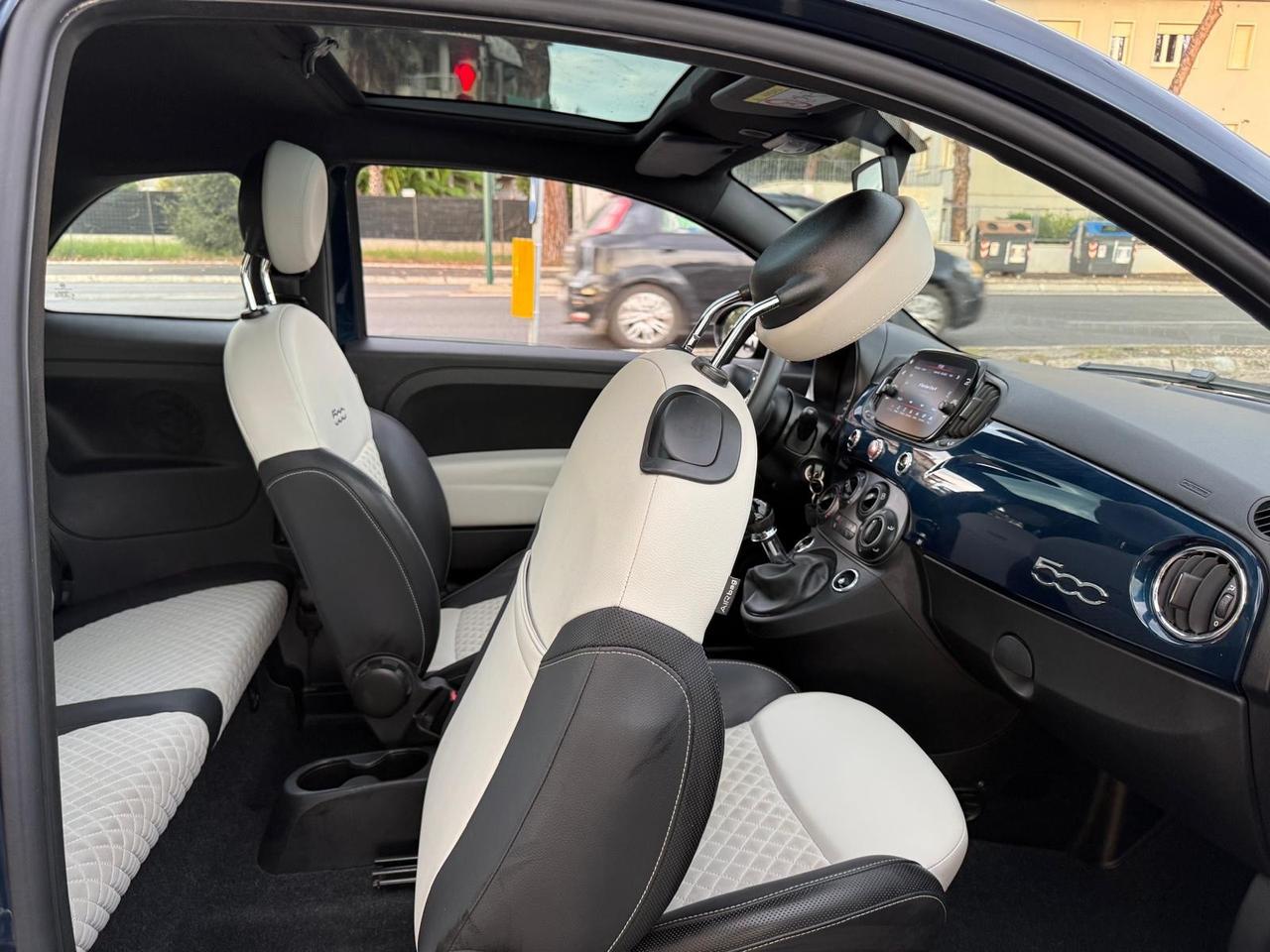 Fiat 500 1.0 Hybrid Dolcevita Navi, Pdc,