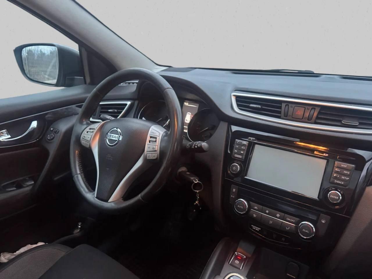 Nissan Qashqai 1.6 dCi 4WD 360 11/2014