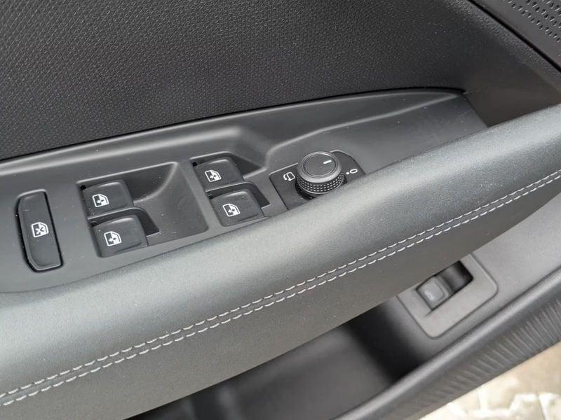 Cupra Terramar Terramar 1.5 eTSI Hybrid DSG DCC TETTO HEAD-UP MATRIX LED CAMERA 360