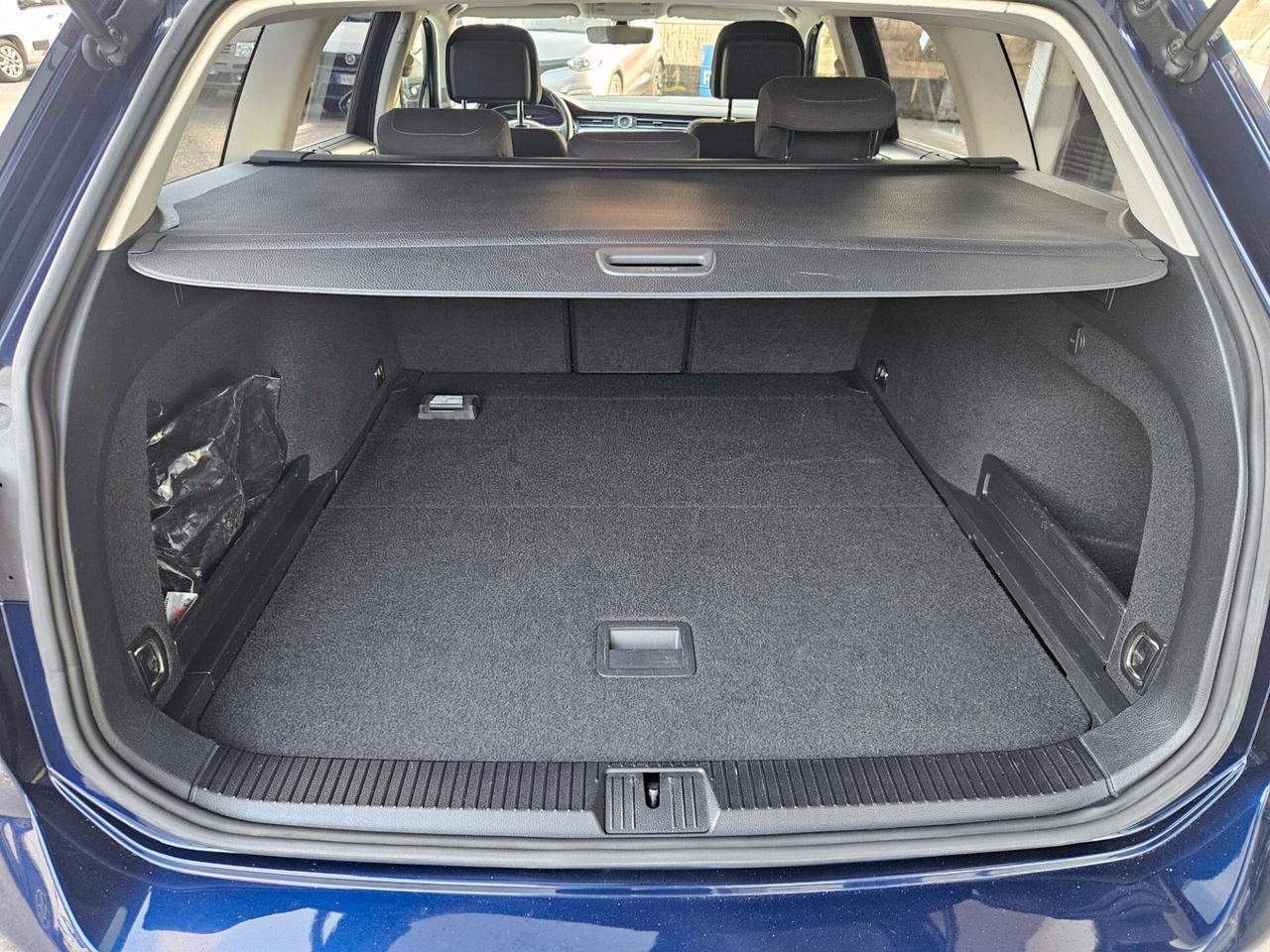 Volkswagen Passat Variant 2.0 TDI DSG Business BlueMotion Tech