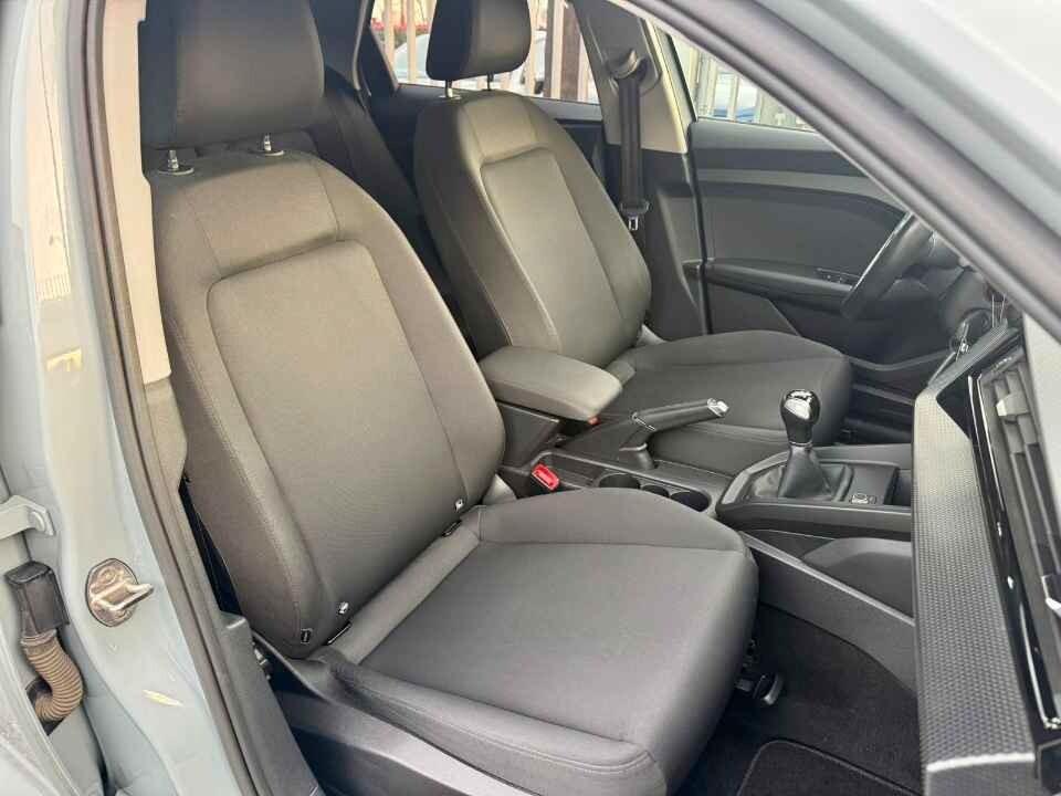 AUDI A1 SPORTBACK 30 TFSI Identity Black 110 CV