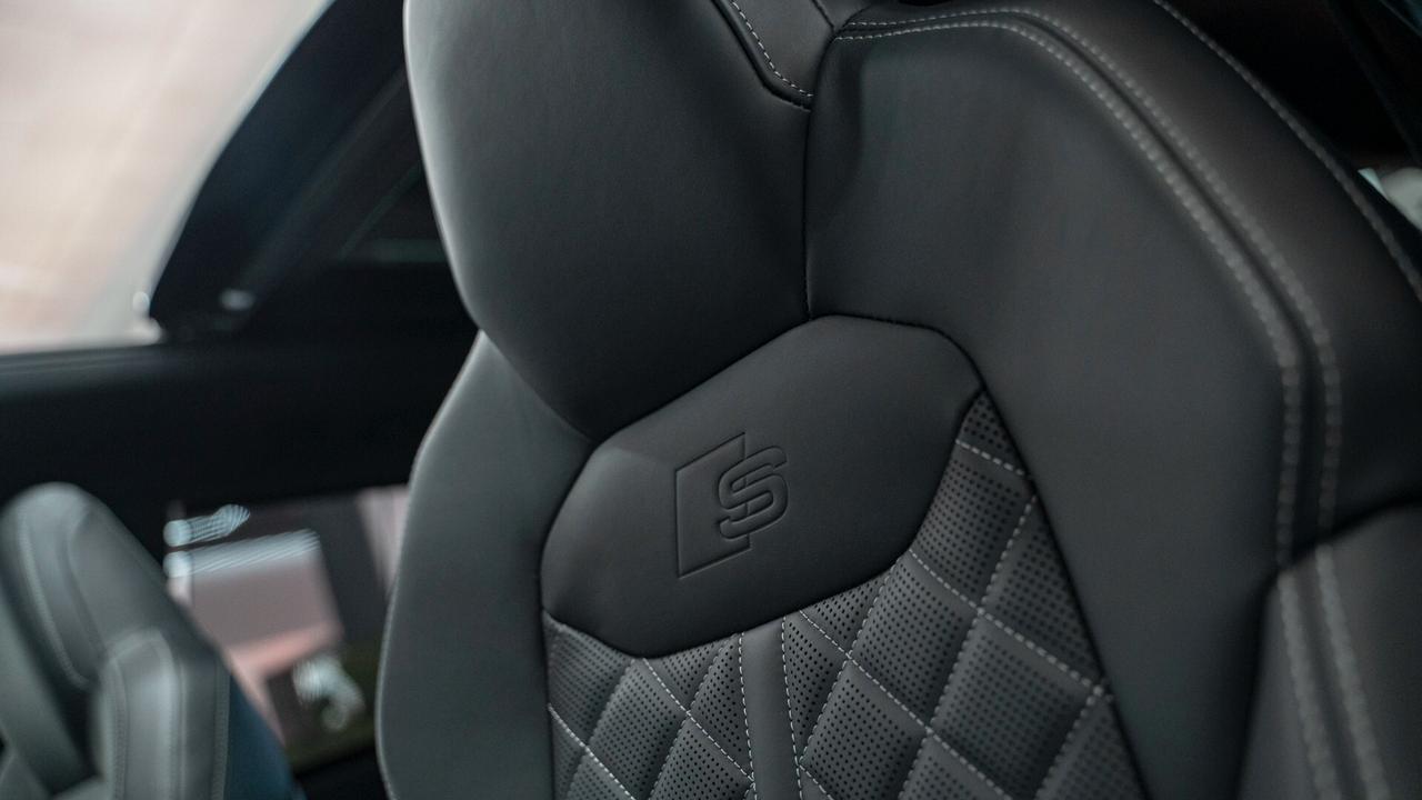 Audi SQ8 4.0 V8 TDI MHEV QUATTRO TETTO B&O CARBON PACK LUCI