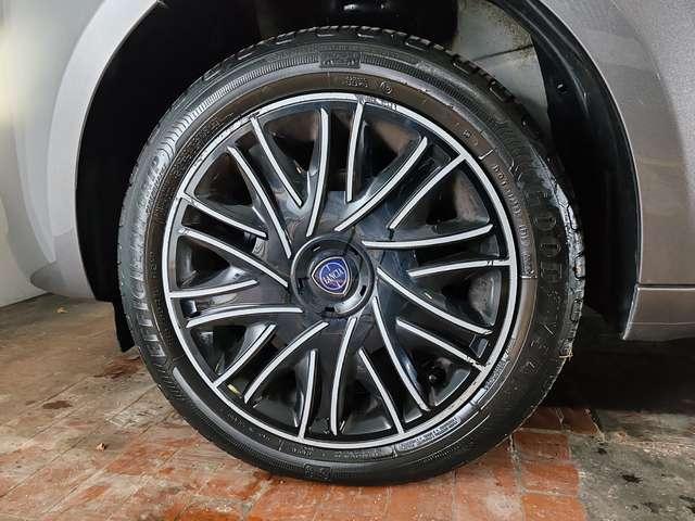 Lancia Ypsilon 1.0 Hybrid 70cv Gold Car Play + Telecamera