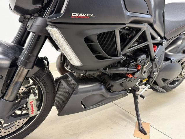 DUCATI Diavel CARBON