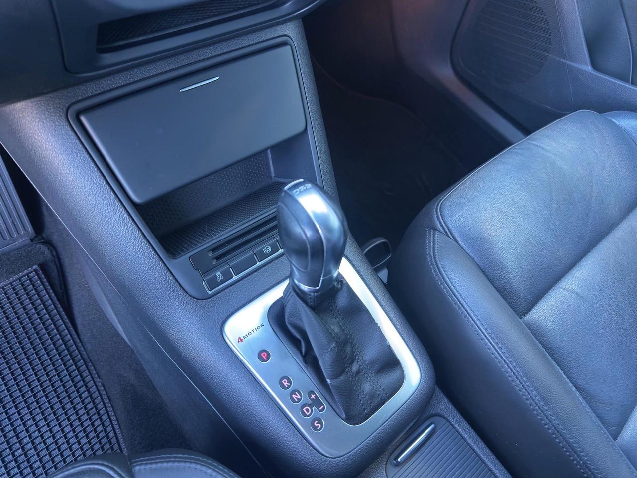 Volkswagen Tiguan 2.0 tdi Sport&Style 4motion