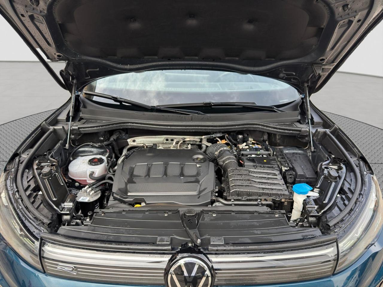 Volkswagen Tiguan 2.0 150cv tdi R-Line dsg 2024