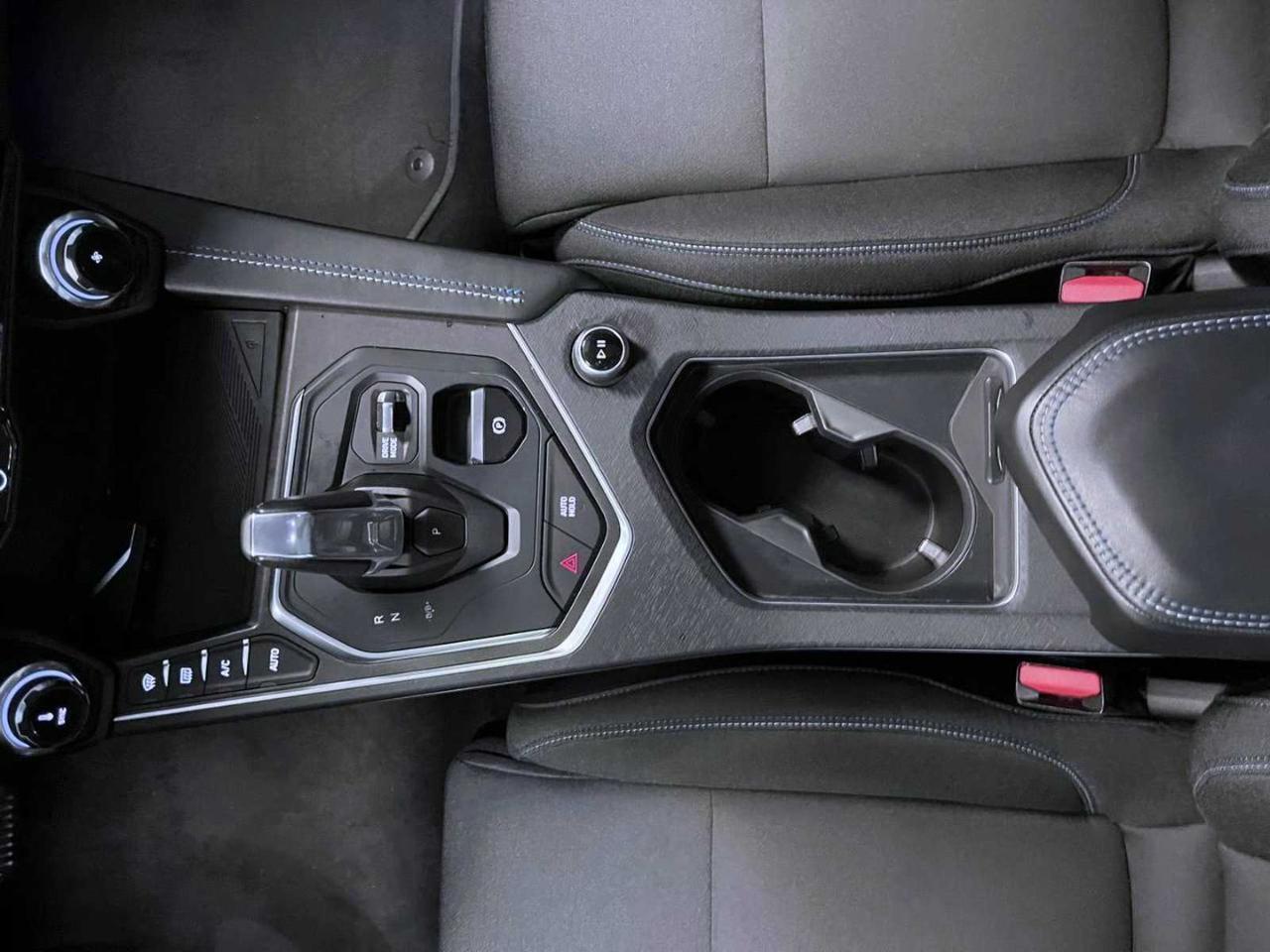 Lynk & Co 01 1.5 PHEV DCT promo fin