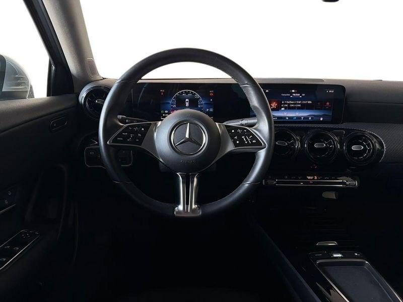Mercedes-Benz Classe A A 180 d Automatic Progressive Advanced
