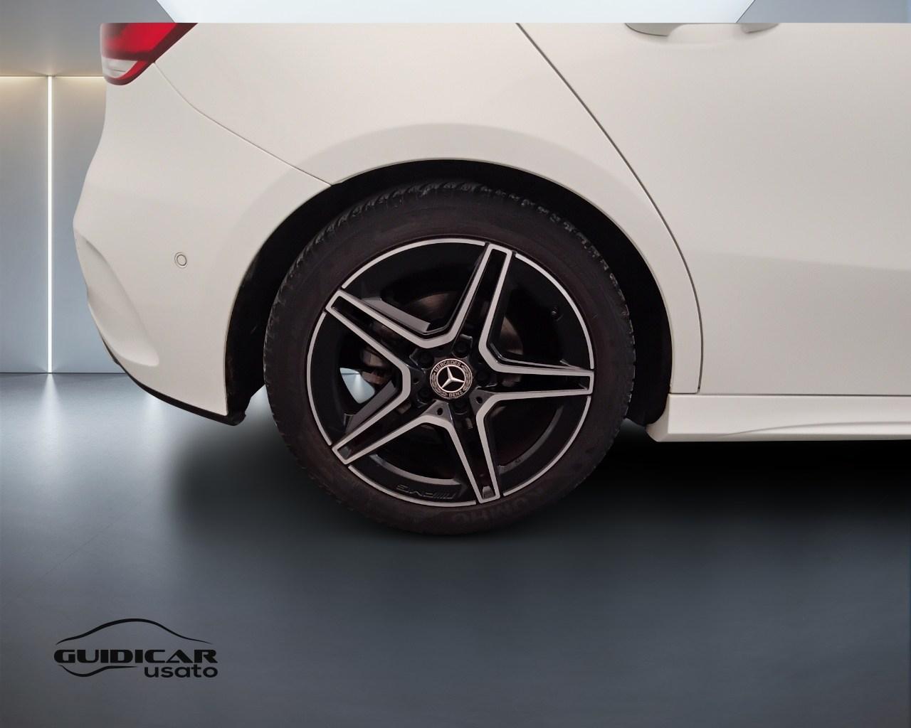 Mercedes-Benz Classe A - W177 2018 - A 180 d Premium auto